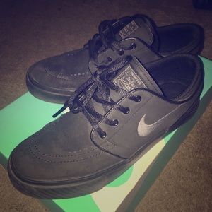 Stefan Janoski NB BG 6Y Black Nike